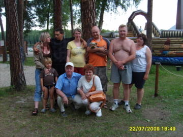 441b089d7a120b49-2.jpg
