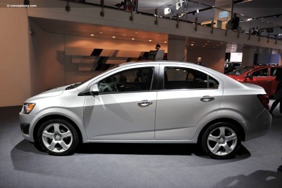 11-Chevy-Sonic-LTZ_DV-11-DAS_02.jpg