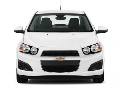 2014-chevrolet-sonic-4-door-sedan-auto-lt-front-exterior-view_100448364_l.jpg