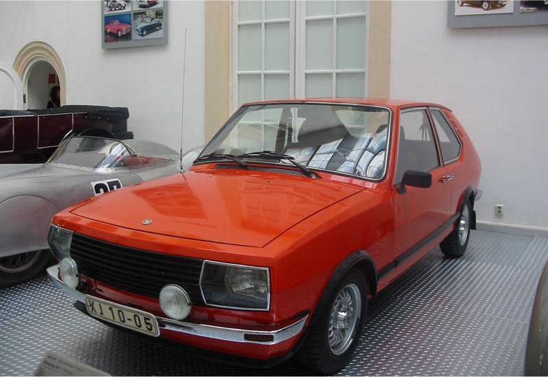 wartburg_355_01.jpg