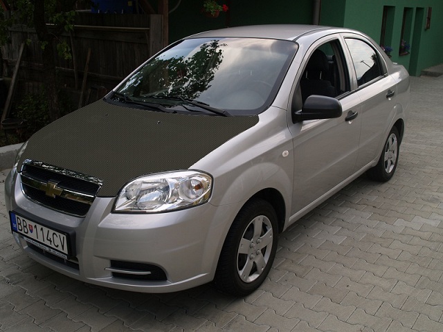 aveo_carbon_resize.jpg