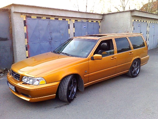 v70.jpg